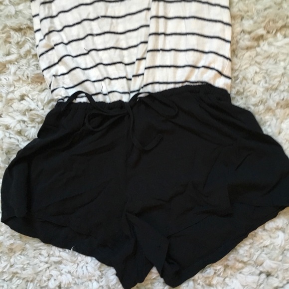 Romper - Picture 2 of 3